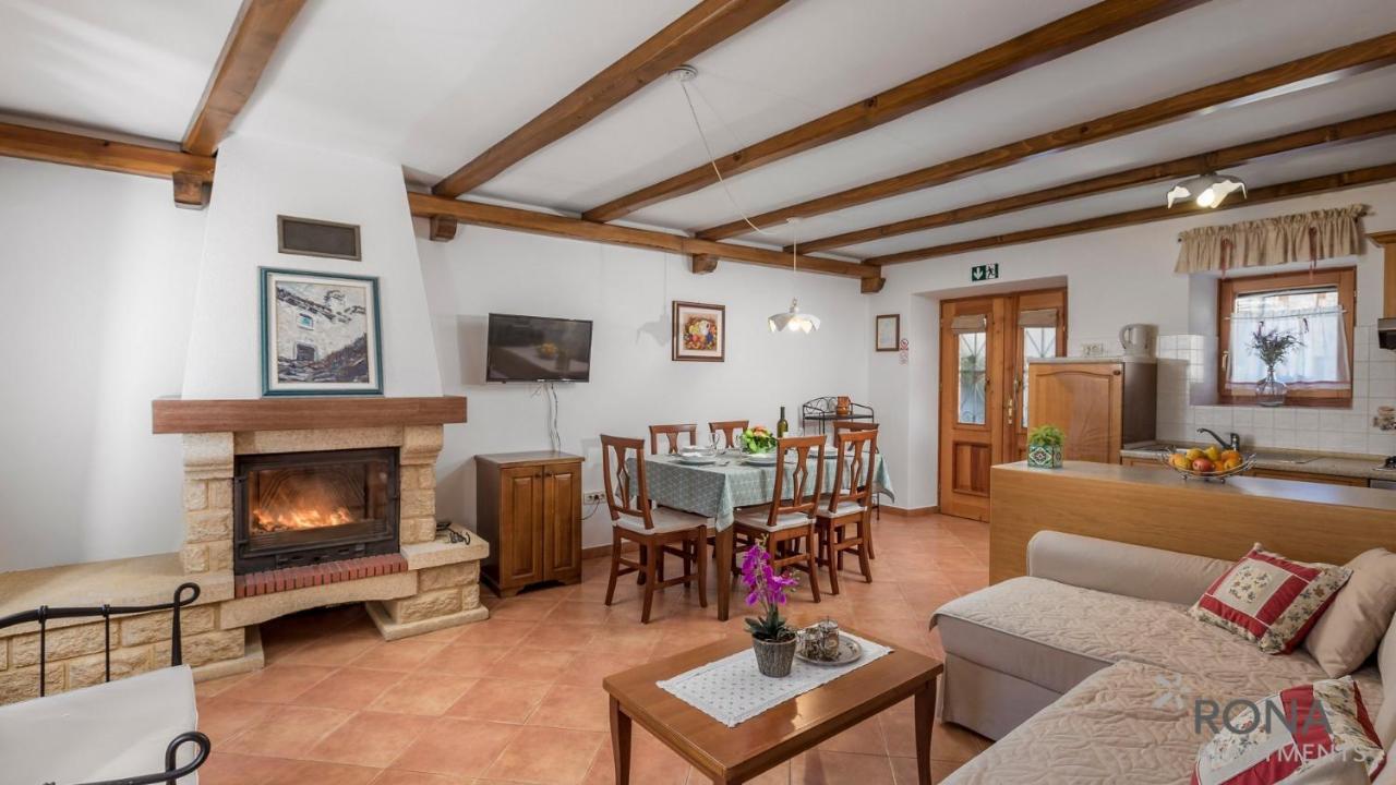 Rona Stone House Apartments Janja Boljun Dış mekan fotoğraf