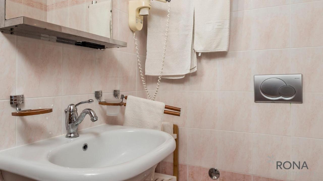 Rona Stone House Apartments Janja Boljun Dış mekan fotoğraf